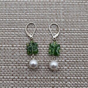 Sterling Silver Floral Glass And Faux Pearl Earrings A1947